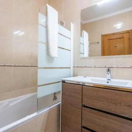 The Sunset 1 Bed Flat Short Walk Armação Appartement