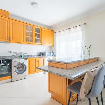 The Sunset 1 Bed Flat Short Walk Armação Armação de Pêra