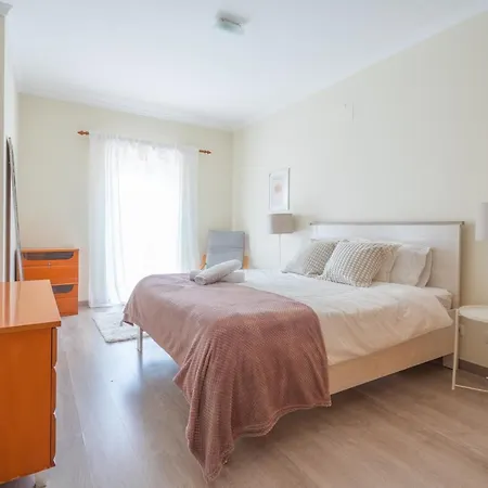 The Sunset 1 Bed Flat Short Walk Armacao Armacao de Pera