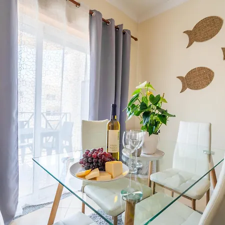 The Sunset 1 Bed Flat Short Walk Armacao Daire Armação de Pêra